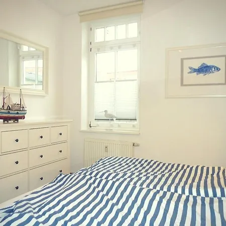 Loft - Mit Grossem Wintergarten, Nur 300m Vom Ostseestrand