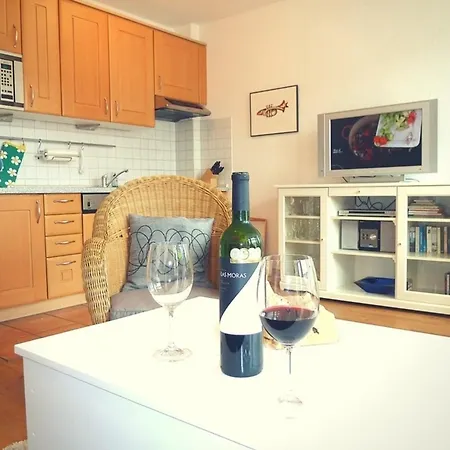 Διαμέρισμα Loft - Mit Grossem Wintergarten, Nur 300m Vom Ostseestrand