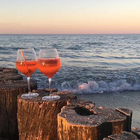 Loft - Mit Grossem Wintergarten, Nur 300m Vom Ostseestrand Διαμέρισμα *